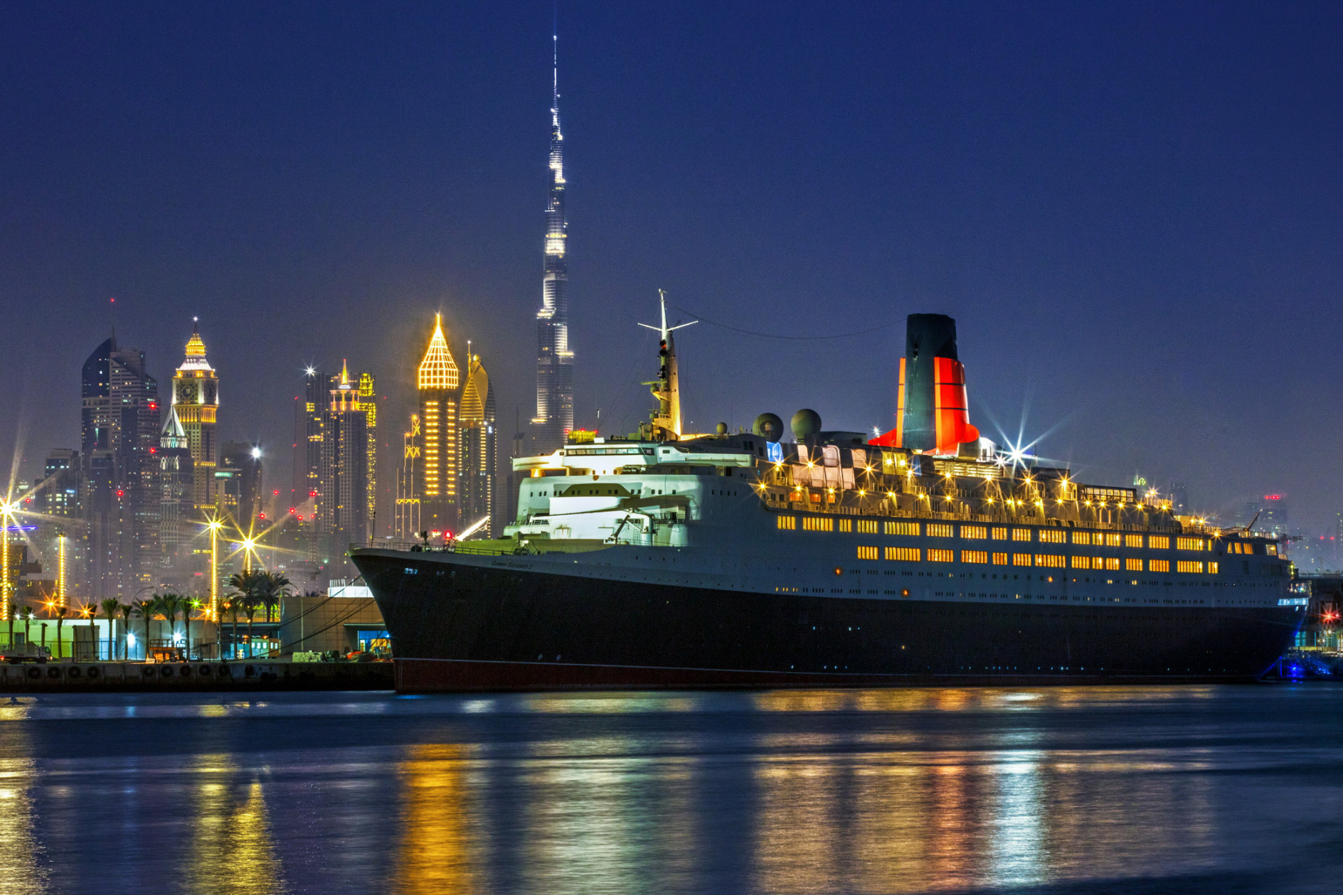 Queen Elizabeth 2 Hotel Dubai